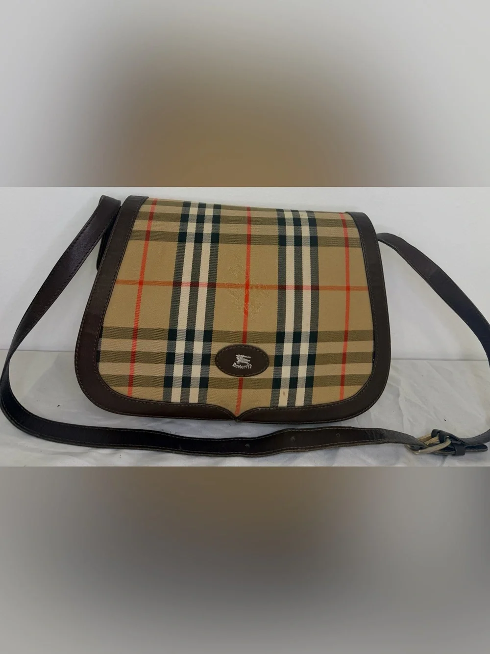 Vintage Burberrys Nova Check Crossbody Messenger Bag Made England Leather Purse